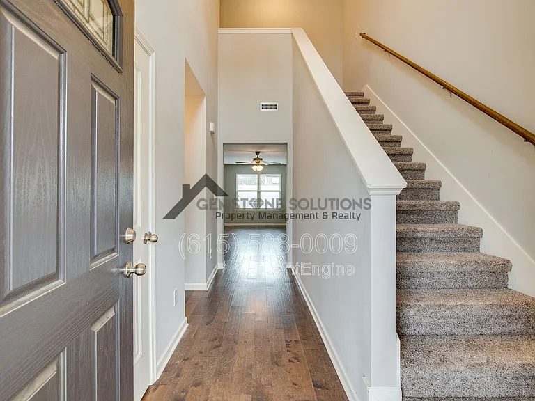 4018 Commons Dr — Photo 3