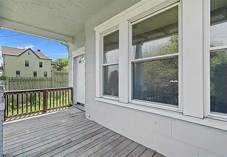 607 Meadow Ave — Photo 5