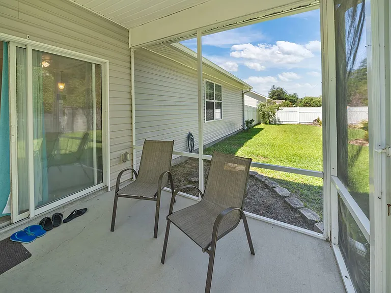 217 Antigua Pl — Photo 36
