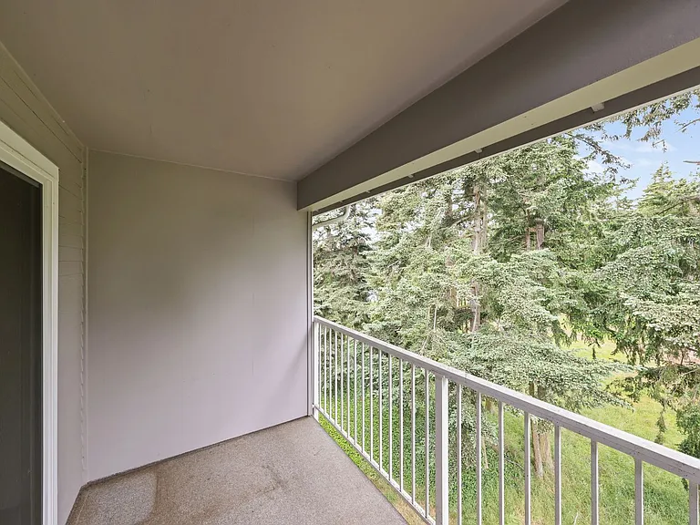 1621 SW Mulberry Pl #D304 — Photo 10
