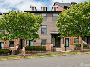 Brighton On High/East, Issaquah, WA 98029