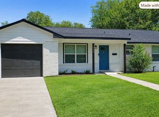 1604 Crockett Ave, Victoria, TX 77901