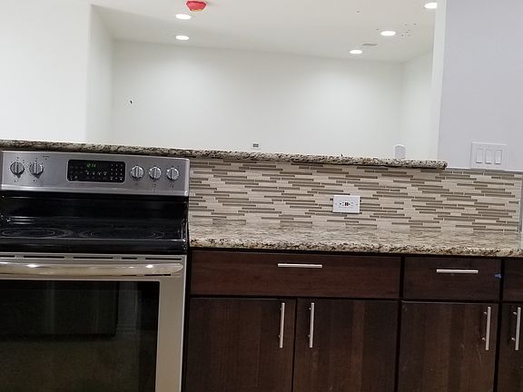 5th image of 1223 Sierra Blanca Dr