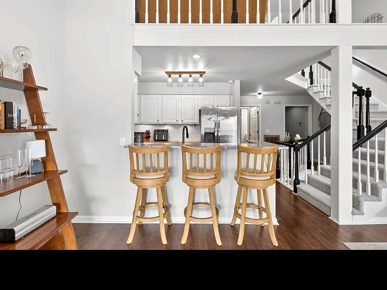 125 Villa View Ct — Photo 26