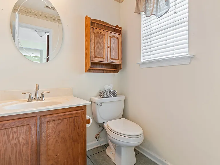908 Silvercrest Dr — Photo 9