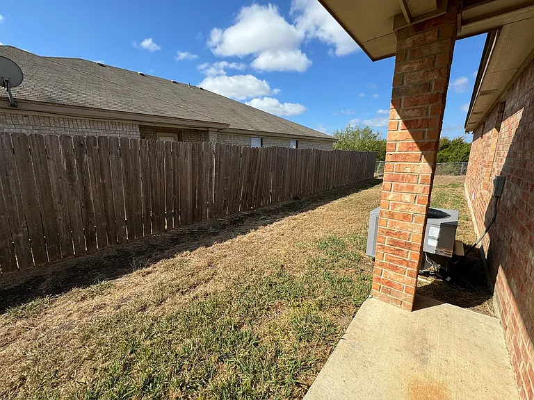 3206 Dannen Court — Photo 19
