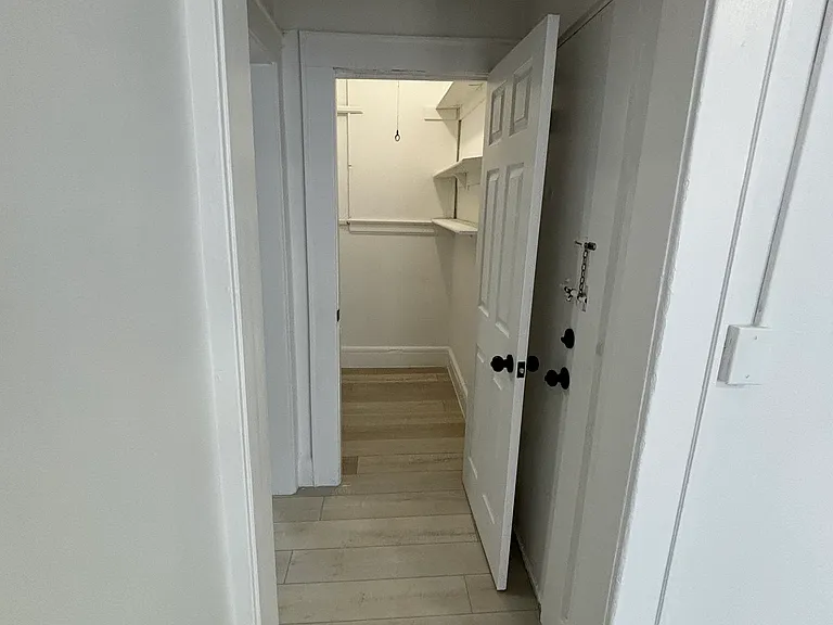 463 21st St #2 — Photo 11