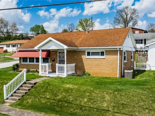 2451 21st Ave, Parkersburg, WV 26101