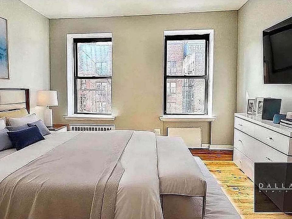 2nd image of 392 E 4th St APT 4A