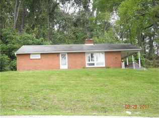 1409 Reissing Rd, Mc Donald, PA 15057