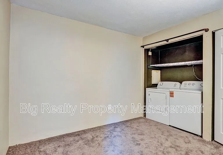 3323 Forest Ln #D-15 — Photo 11
