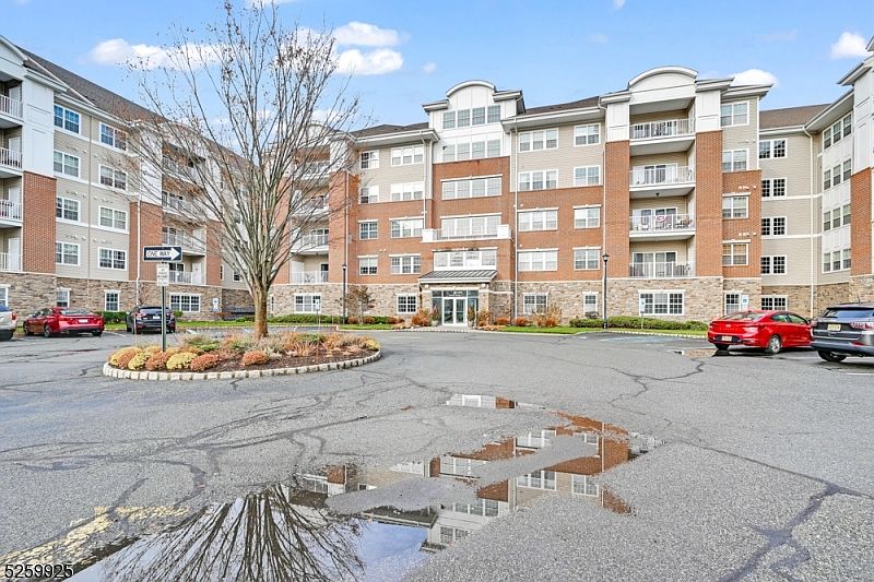9207 Warrens Way, Wanaque, NJ 07465 Zillow