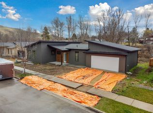5617 Golf Dr, Lolo, MT 59847
