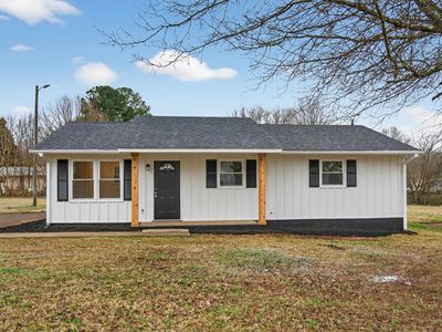 16 Ford Dr, Wellford, SC, 29385