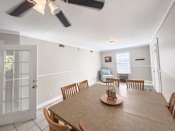 3rd image of 9106 Deerwood Dr