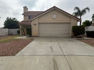 1096 Burton St, Hemet, CA 92545