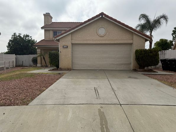 1096 Burton St, Hemet, CA