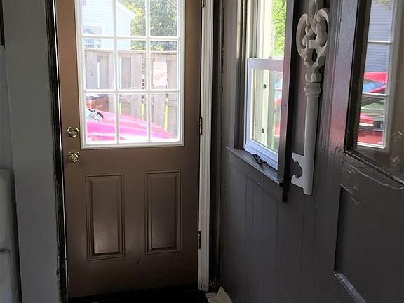 5th image of 1520 North Blvd
