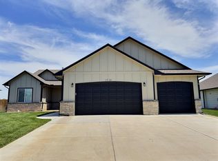 2536 S Spring Hollow St, Wichita, KS 67230