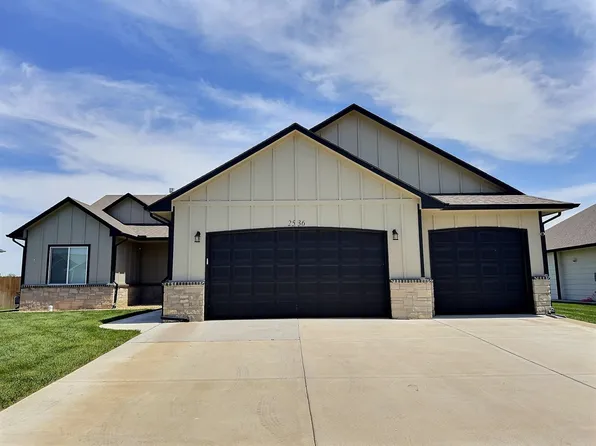 2536 S Spring Hollow St, Wichita, KS 67230