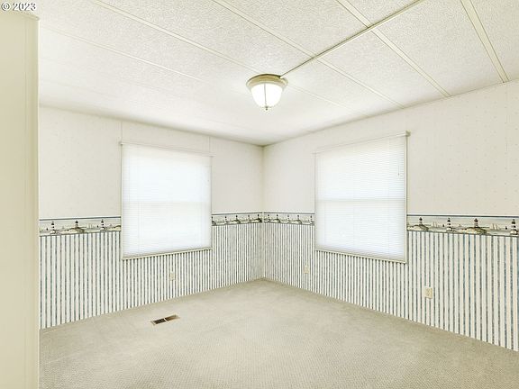 3rd image of 14750/52 SE 329th Ave