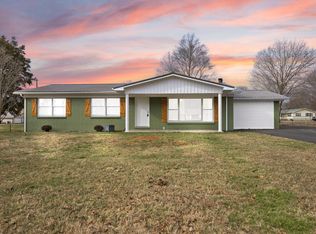 157 Shawnee Ave, Russell Springs, KY 42642