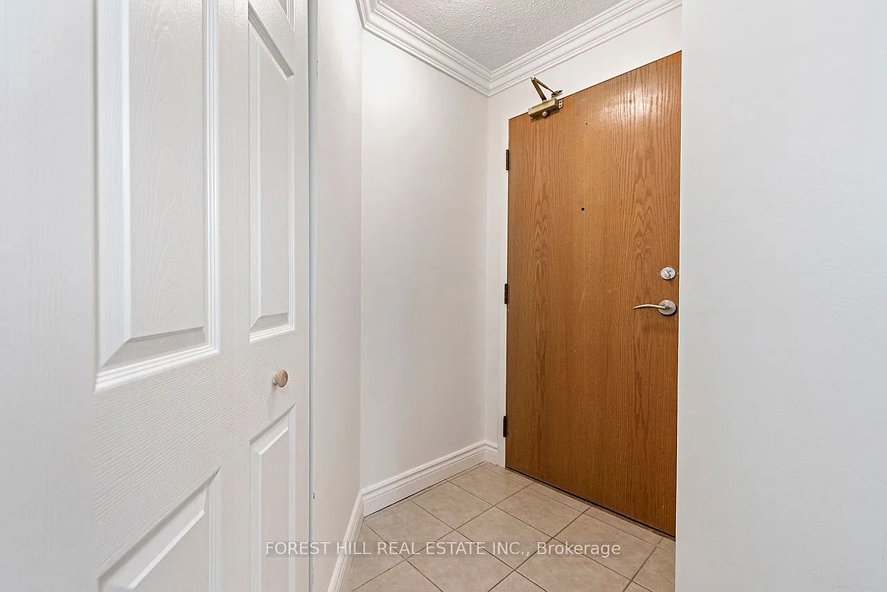 2 bed, $2,300 — Photo 2