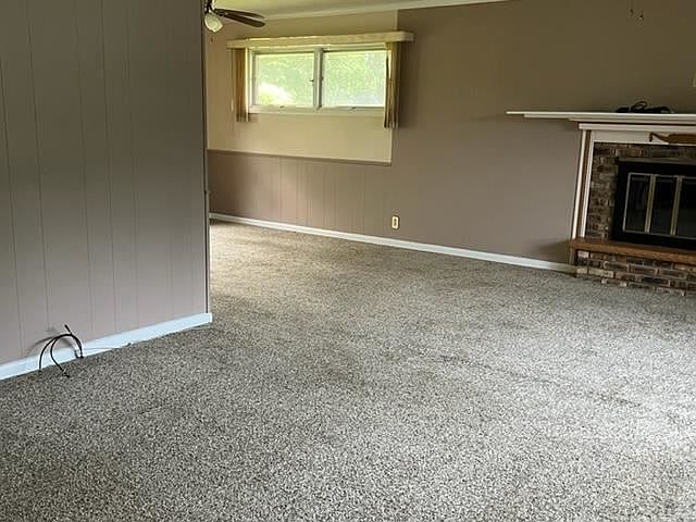 2nd image of 512 Parkside Dr