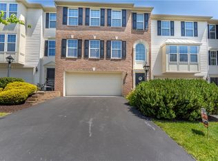 91 Kensington Dr, Pittsburgh, PA 15237
