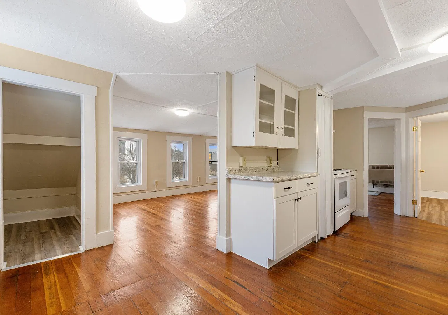 290 Main Street - #1 — Photo 3