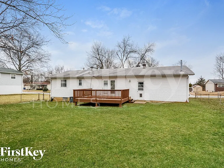 1224 Yorktown Dr — Photo 14