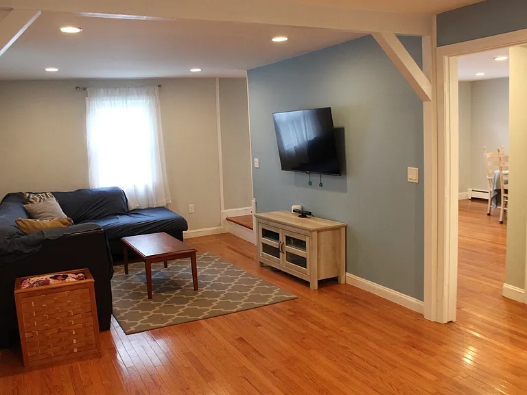 4 Ciccone Way — Photo 9