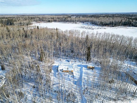 3rd image of 207 Brown STREET