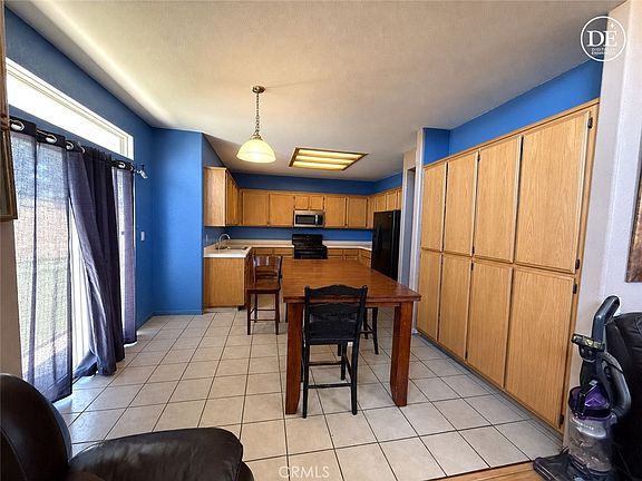 5th image of 5539 Tamarack Ln