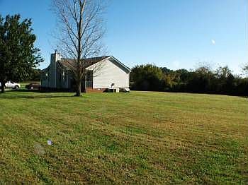 3rd image of 491 Martha Ln