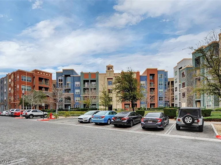 62 E Serene Ave #414 — Photo 9