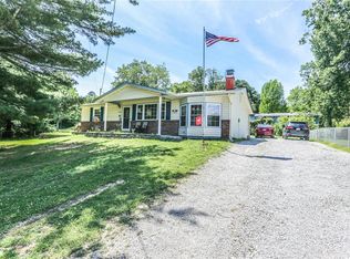 2109 Bryan Dr, High Ridge, MO 63049
