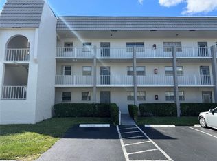 8280 Sunrise Lakes Blvd APT 202, Fort Lauderdale, FL 33322