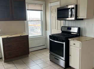 219 Union Ave, Providence, RI 02909