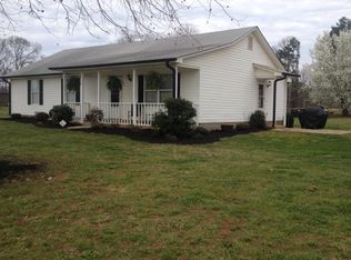 1442 Hog Mountain Rd, Winder, GA 30680