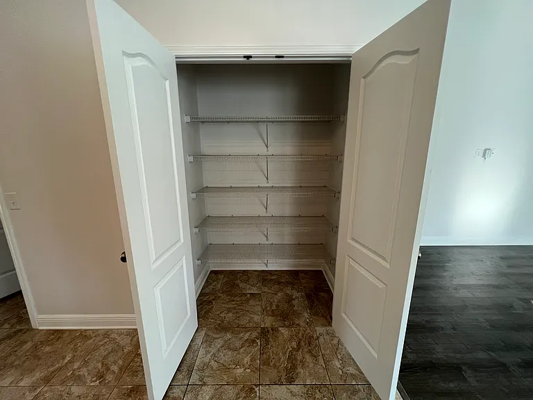 5110 Carley Ct — Photo 18