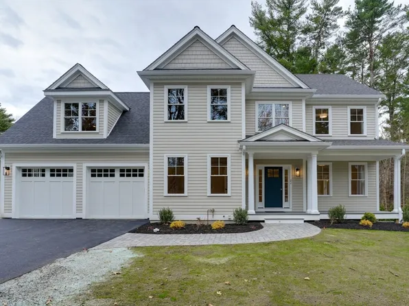 21 Winter St, Medfield, MA 02052