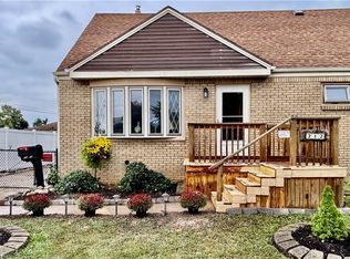 212 Santin Dr, Cheektowaga, NY 14225