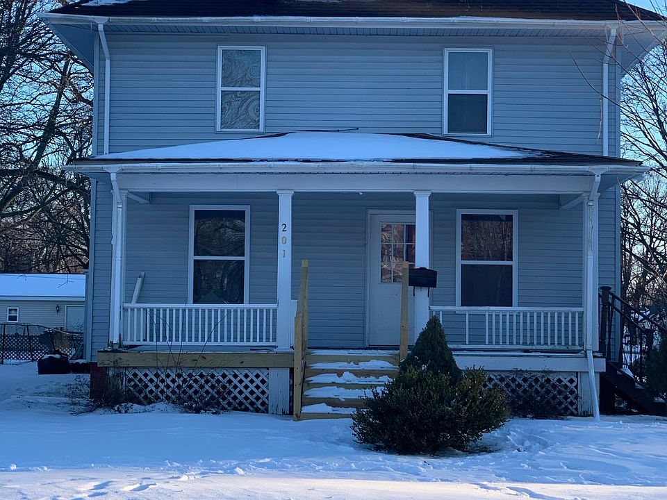 1st image of 201 E Jerolene St