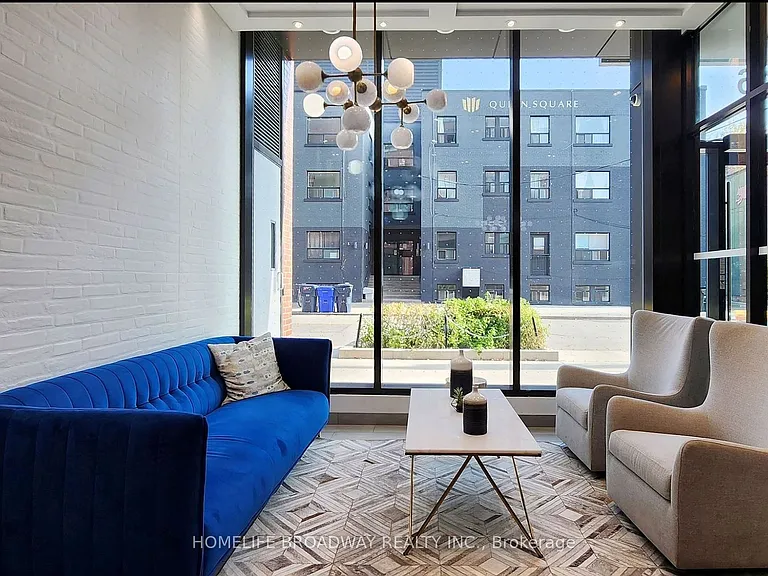 246 Logan Ave #313 — Photo 12