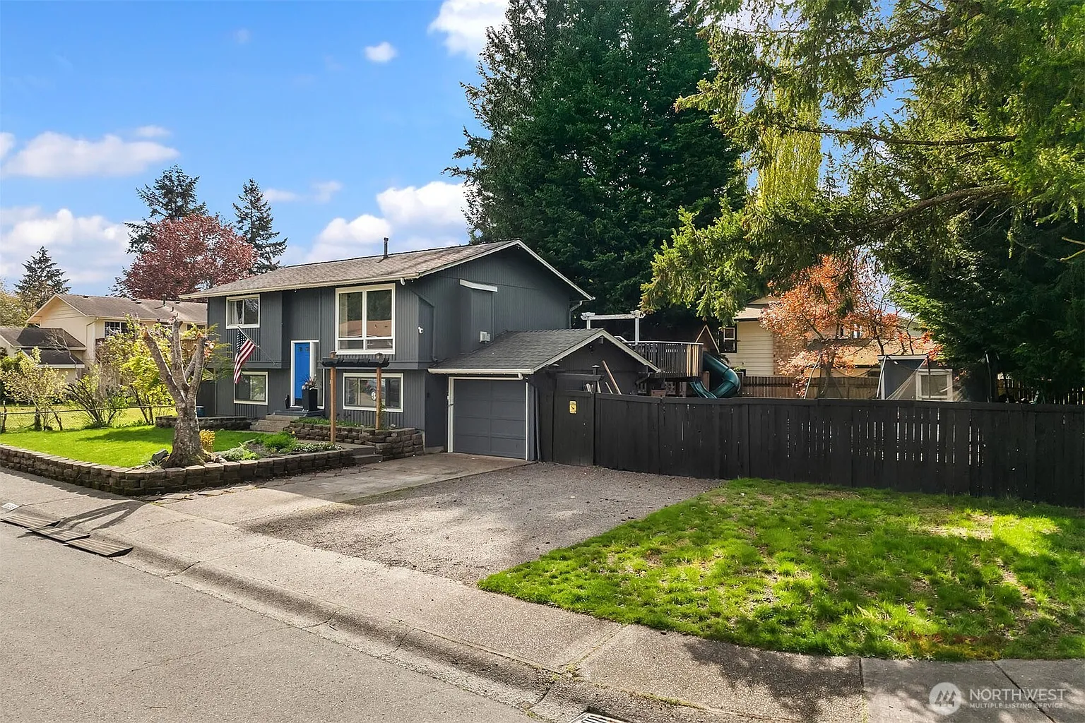 11135 159th Avenue NE photo 1