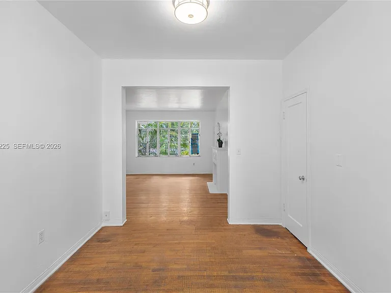817 Lenox Ave #6 — Photo 5