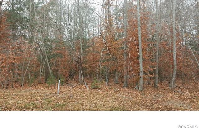 1st image of 6208 Glendale Woods Dr