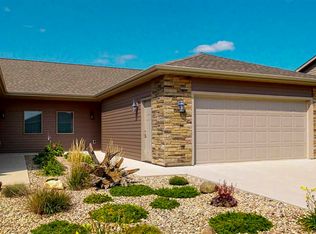 3317 Prairie Meadow Dr #A, Milford, IA 51351