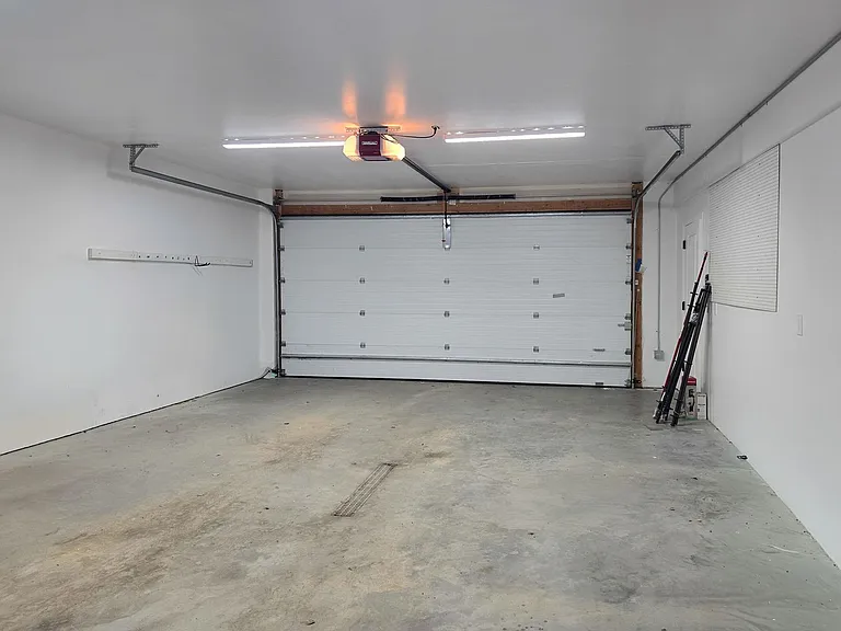 1068 N Old Steese Hwy — Photo 23